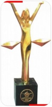 Премия "Золотые весы"