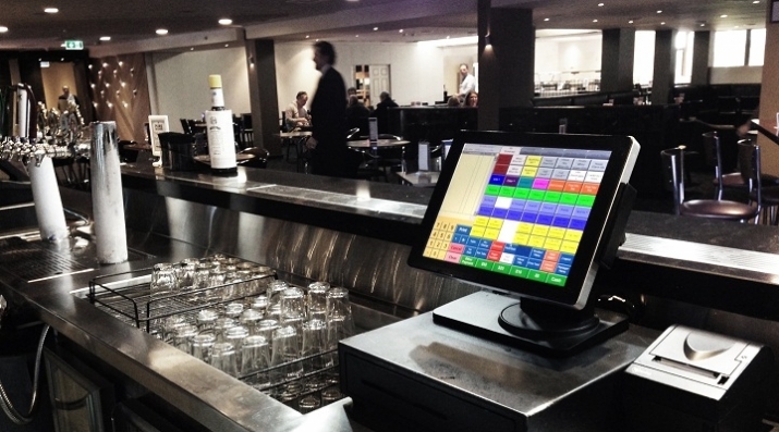 Александр Затуливетров: Вот уже 12 лет я пользуюсь программным продуктом R-Keeper