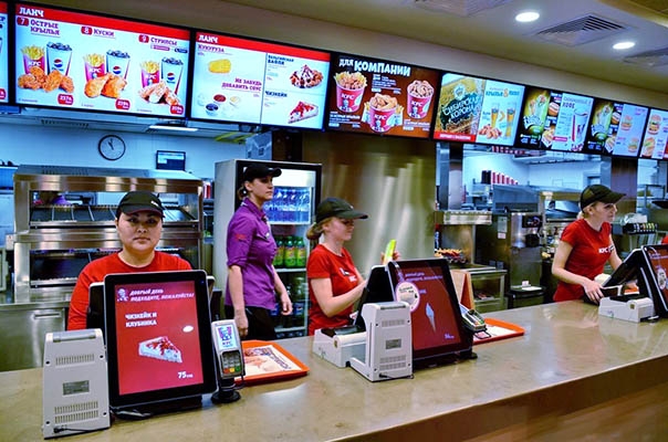 Меню-борд в ресторане «KFC»